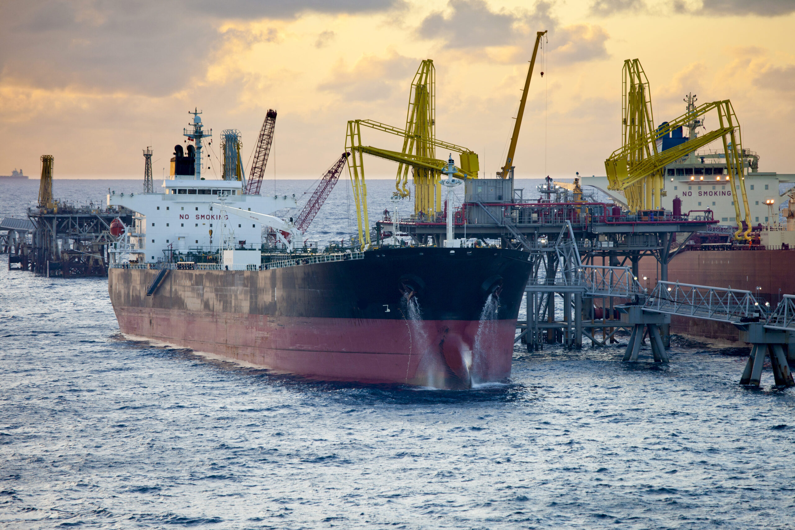 oil-tankers-unloading-2026-03-16-06-26-47-utc (1)