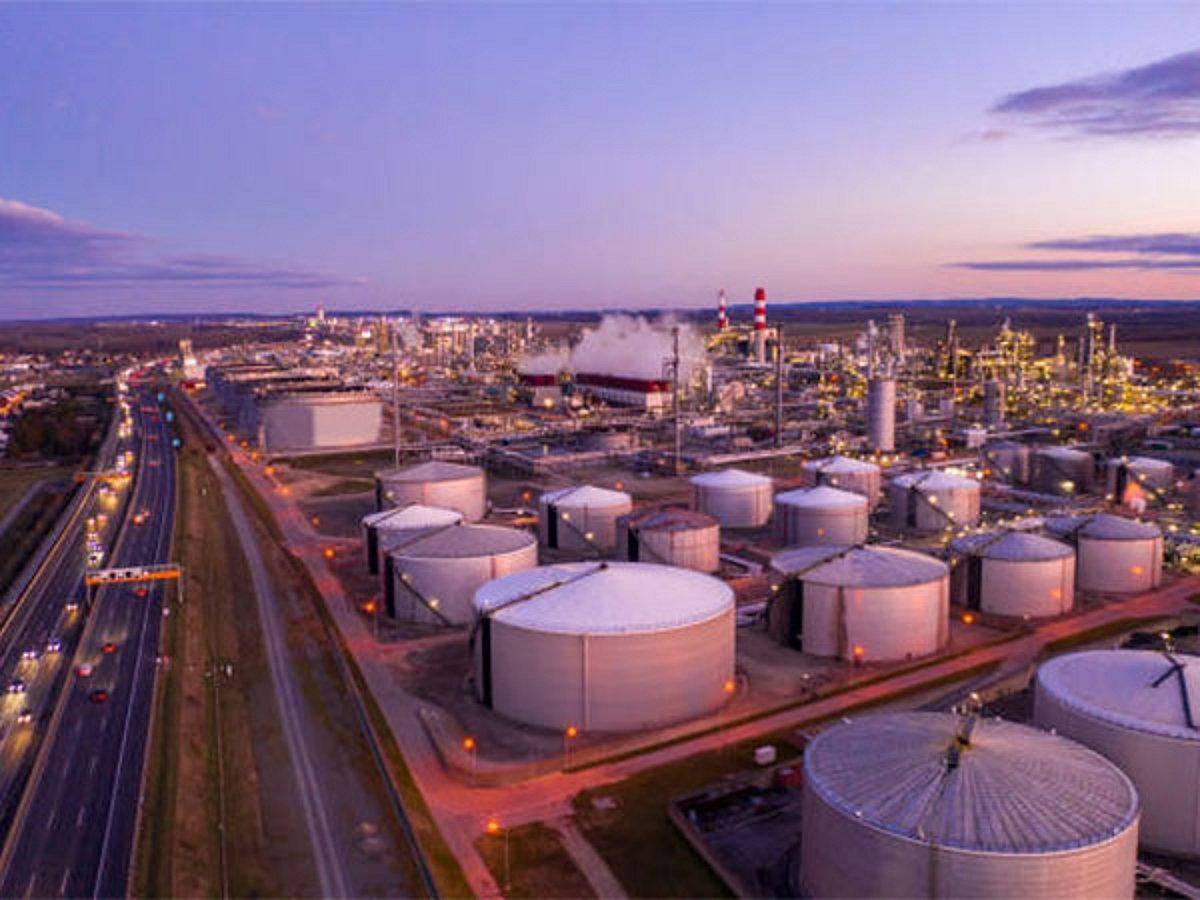 Refinery View