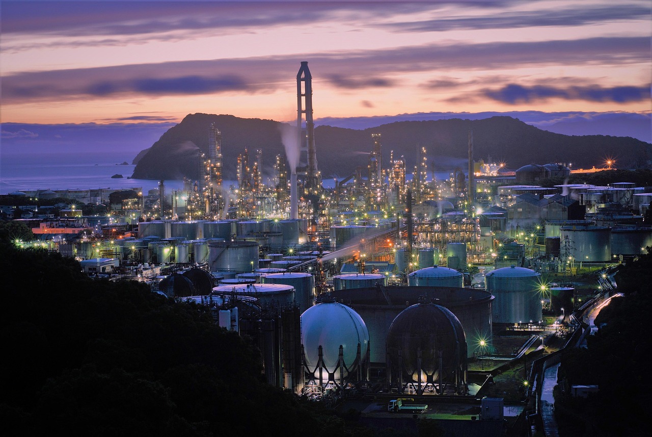oil and gas procurement and refinery sourcing